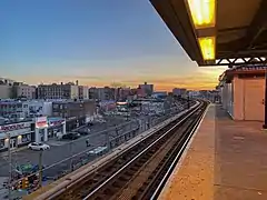 Facing a sunset on the Northbound local track.