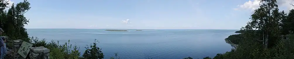 Stitched panorama showing all four Strawberry Islands