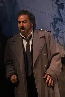 Fernando del Valle is an American operatic tenor.