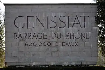 Talsperre Genissiat Monument