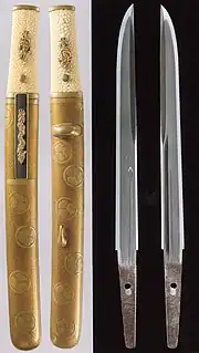 Tantō blade and mounting, on display at the Sano Art Museum. Important Cultural Property.