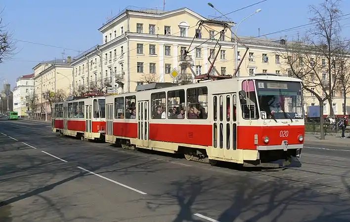 T6B5 coupled by multiple traction system in Minsk, 020+019, 2006