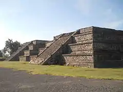 Talud-tablero present on platform along Avenue of the Dead, Teotihuacan