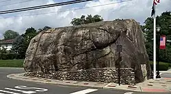 A photograph of the Glen Rock