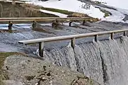 Unique bridge that fords Shawneehaw Creek (2009-12-26)