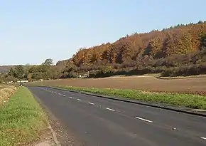 The open road between West Wycombe and Aylesbury - geograph.org.uk - 1023583.jpg