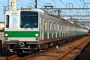 A Tokyo Metro 6000 series set in December 2014