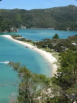 Torrent Bay beach and holiday houses