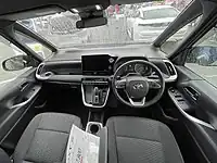 Voxy Hybrid S-G interior