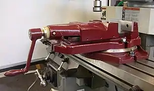 A machine vise that can be rotated