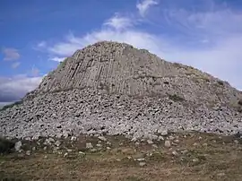 The Truc des Coucuts in Prinsuéjols, a volcanic rock with columnar basalt, which reaches a height of 1,286 m (4,219 ft)