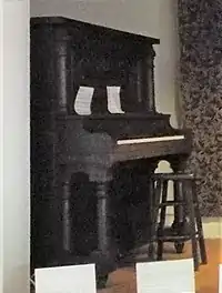 1913 Steinway Model K piano