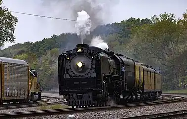 UP 844 running through Kansas City, Kansas on October 15, 2016. The Mars Light was removed in 2013