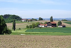 The Oberrader (left) and Niederrader (right) farms in Unterfucking, 2016