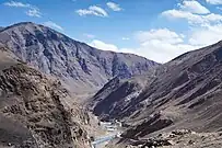 Tsarap gorge south from Padum