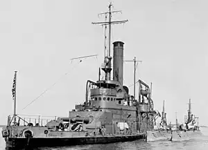 USS Tallahassee tending to the K-5 and K-6 in Hampton Roads, 1916