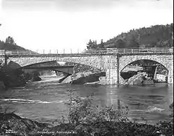 View of the Kragerø Line passing over the Kammerfoss River at Vadfoss Credit: Anders Beer Wilse/Norsk Folkemuseum