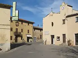 The main square of Valpiana with the church and the palace of Ministers