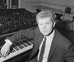 Van Cliburn, classical pianist (Diploma, 1954)