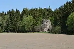 Windmill ruins in Varbevere.
