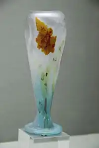 Orchid vase (1897). Multiple layers of glass, engraved, marquetry