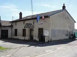 The town hall in Vaxainville