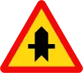 207a: Road intersection with priority