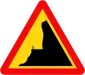 223b: Dangerous cliff on the left