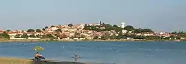 View of the town across the "Lac de la Raho"