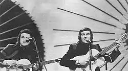 Vladimir Marković "Vlada" (left) and Dragutin Balaban "Bajka" (right) performing at the 1973 Opatija festival