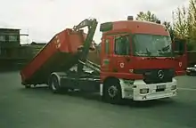 Roller container