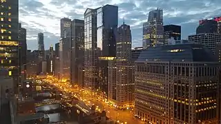 A view of Wacker Drive and the Chicago River looking east from Merchandise Mart in February 2017.