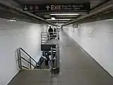 Mezzanine above the platforms