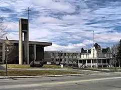 Routes 112, 241 and 243 meet in front of Saint-Bernardin church in Waterloo.