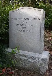 Louis Otto Wendenburg's grave marker