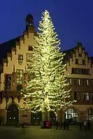 Christmas tree on the Römerberg in Frankfurt, Germany.