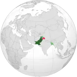 Location of West Pakistan (dark green), the rest of Pakistan (light green) and territories claimed by the federal government (pink)