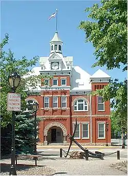 Old City Hall of New London