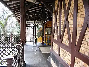 The upper station