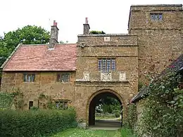 Tower Cottage & Wormleighton Manor Gatehouse