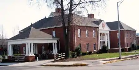 ΦΣΚ's Xi Deuteron chapter, at Tennessee Knoxville