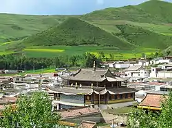 Gönlung Jampa Ling monastery in Huzhu County