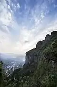 Yu-zhen Peak 玉甄峰