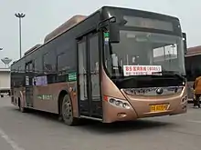 Yutong bus on route B501