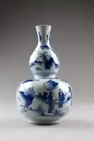 Bottle, late Ming dynasty Chongzhen 1628–44.