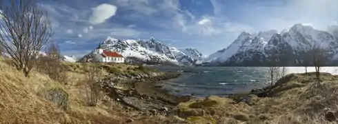 April view near Sildpollnes, Austvågøya, Vågan