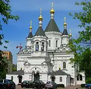 Iglesia del Arcángel Miguel de Moscú (arq. Mikhail Nikiforov, 1894-1897).