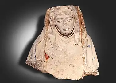 Busto de santa mujer decorado del siglo XIV.