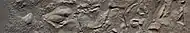 Acantilado liso de Mamers Valles con ausencia de cantos rodados. Es posible que gran parte de la superficie haya sido arrastrada o caído del cielo (notese la apariencia tipo escarcha helada)