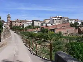 Panorámica de la entrada al pueblo.